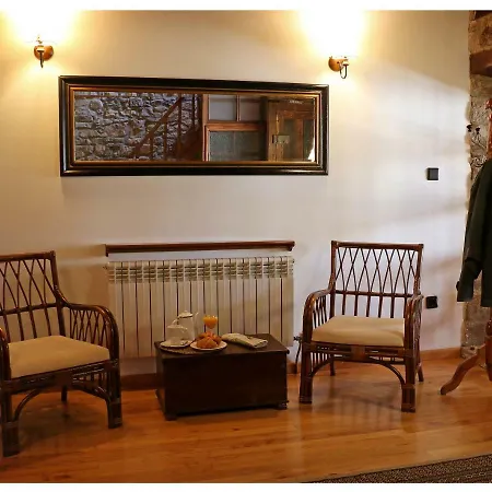 منزل ريفي Casa L'andorvio Leiguarda